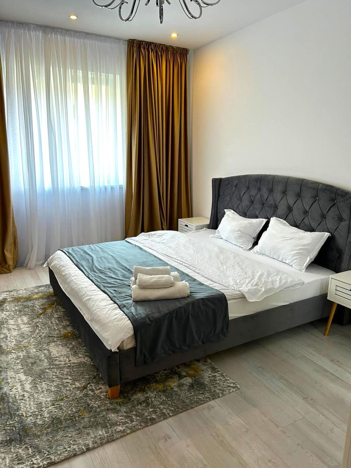 Yamaluxe Apartments - Silent & Warm With Many Facilities 布加勒斯特 外观 照片