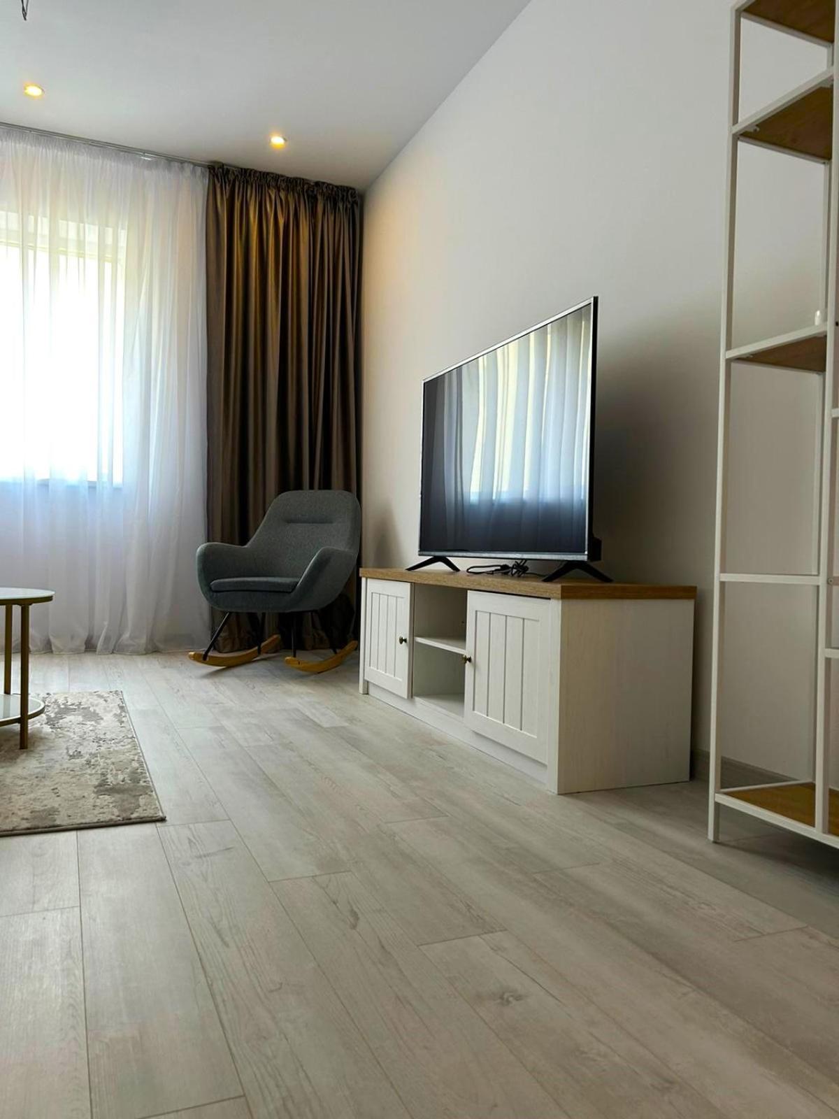 Yamaluxe Apartments - Silent & Warm With Many Facilities 布加勒斯特 外观 照片