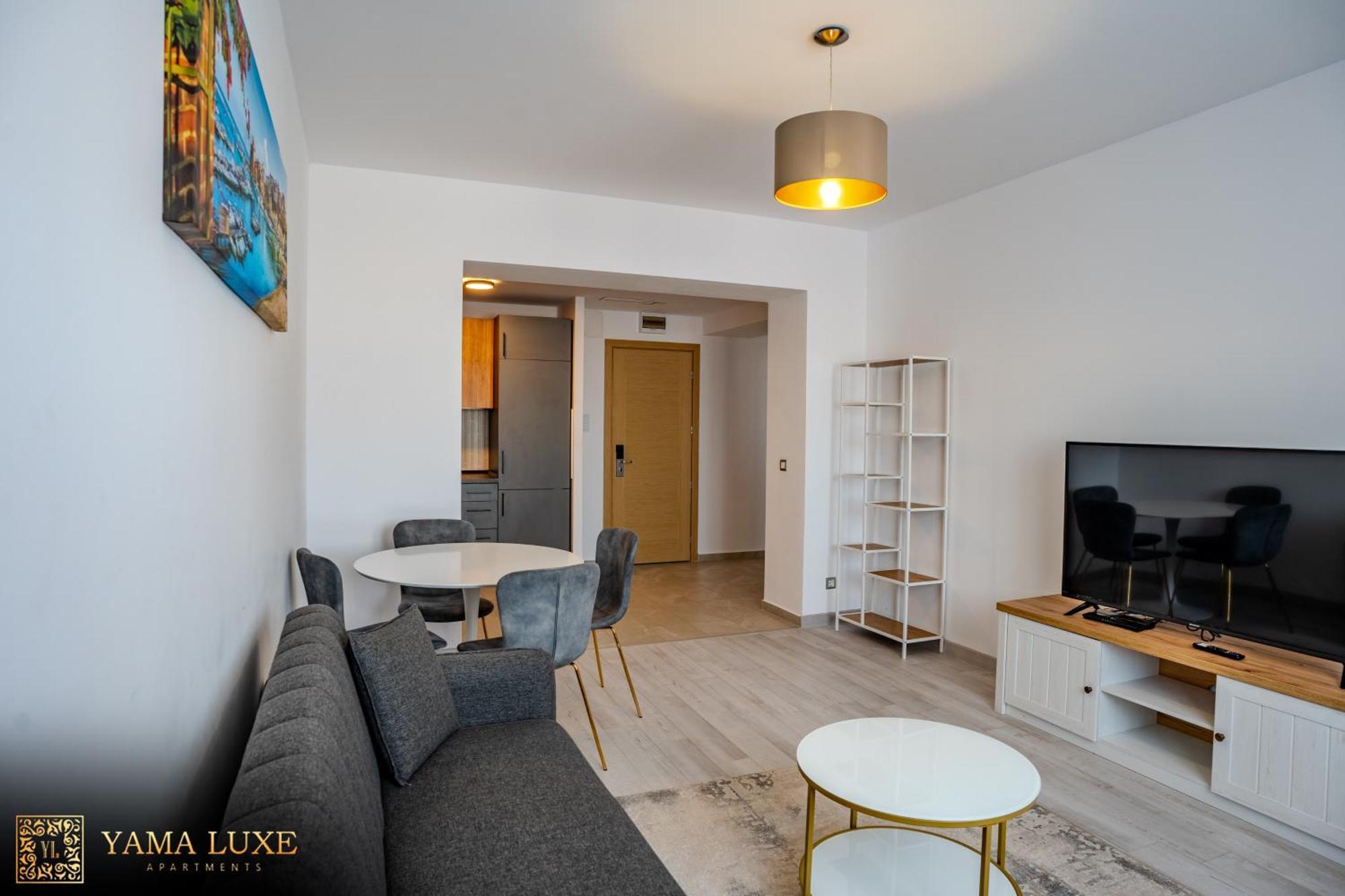 Yamaluxe Apartments - Silent & Warm With Many Facilities 布加勒斯特 外观 照片